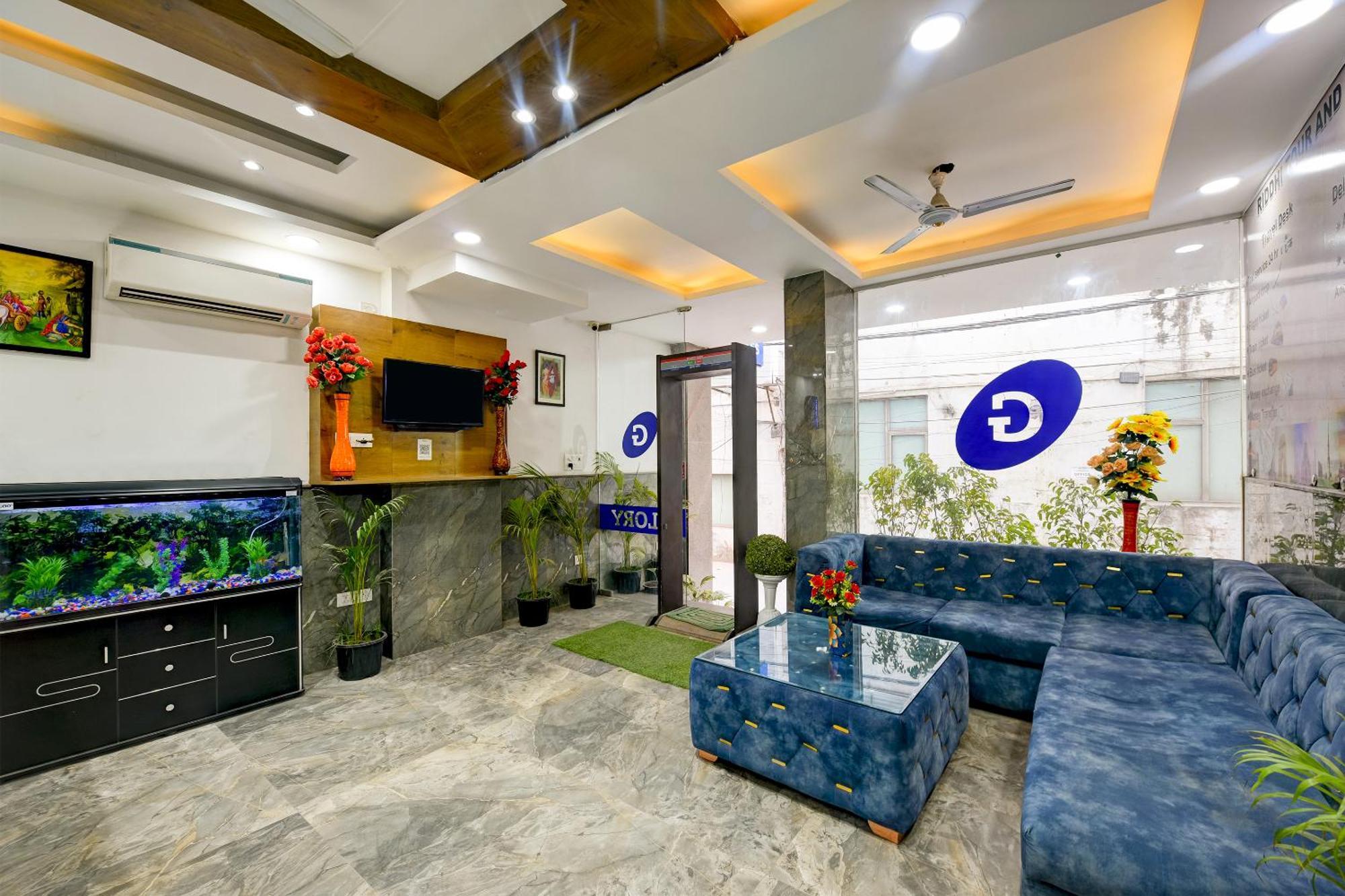 Hotel Grand Qubic Near Delhi Airport 뉴델리 외부 사진